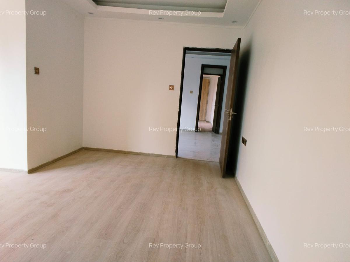 2 Bed Apartment with En Suite in Westlands Area - 13