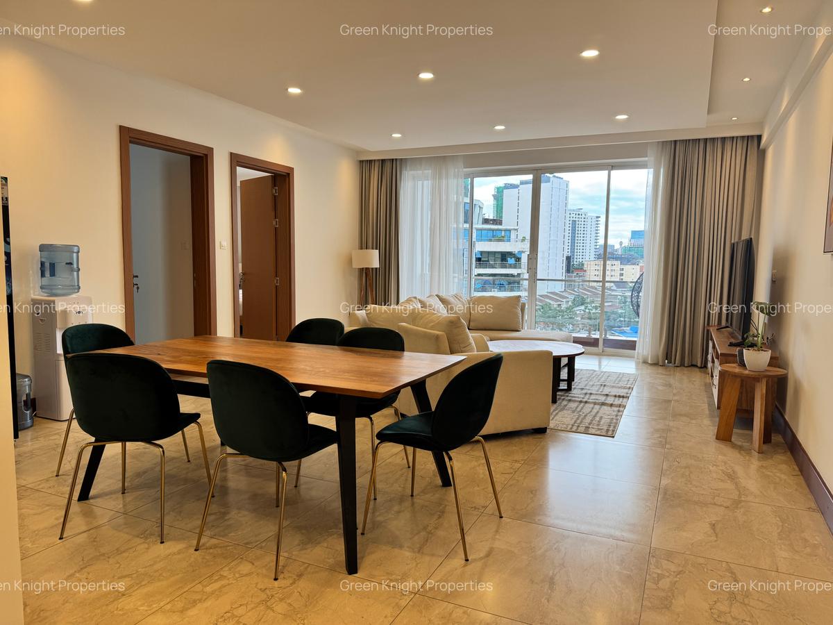 Serviced 2 Bed Apartment with En Suite in Parklands - 9