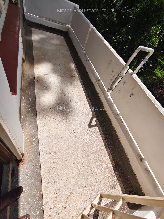 Commercial Property with Service Charge Included in Kileleshwa - 5