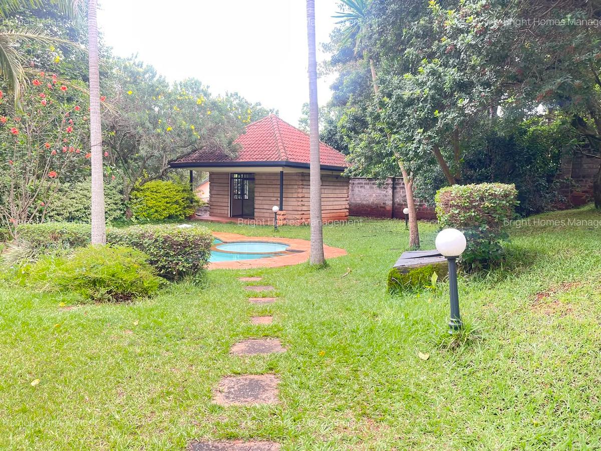 4 Bed Townhouse with En Suite in Kitisuru - 2