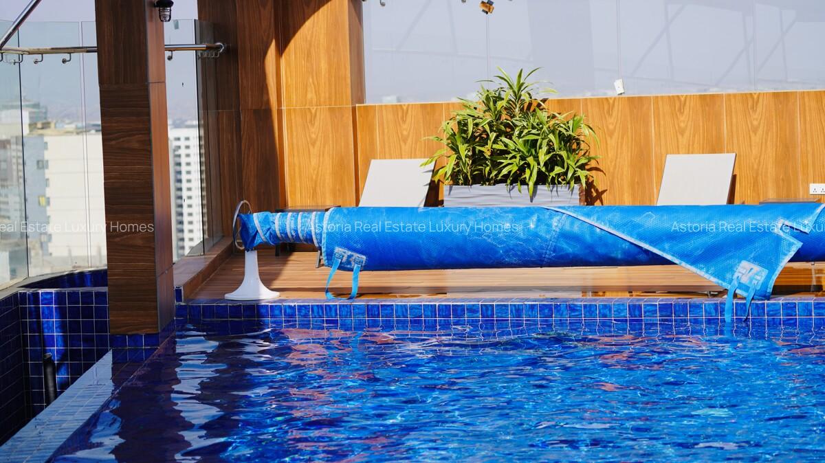 4 Bed Apartment with En Suite at 2026-510 - 10