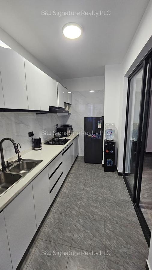 Serviced 1 Bed Apartment with En Suite in Lavington - 3