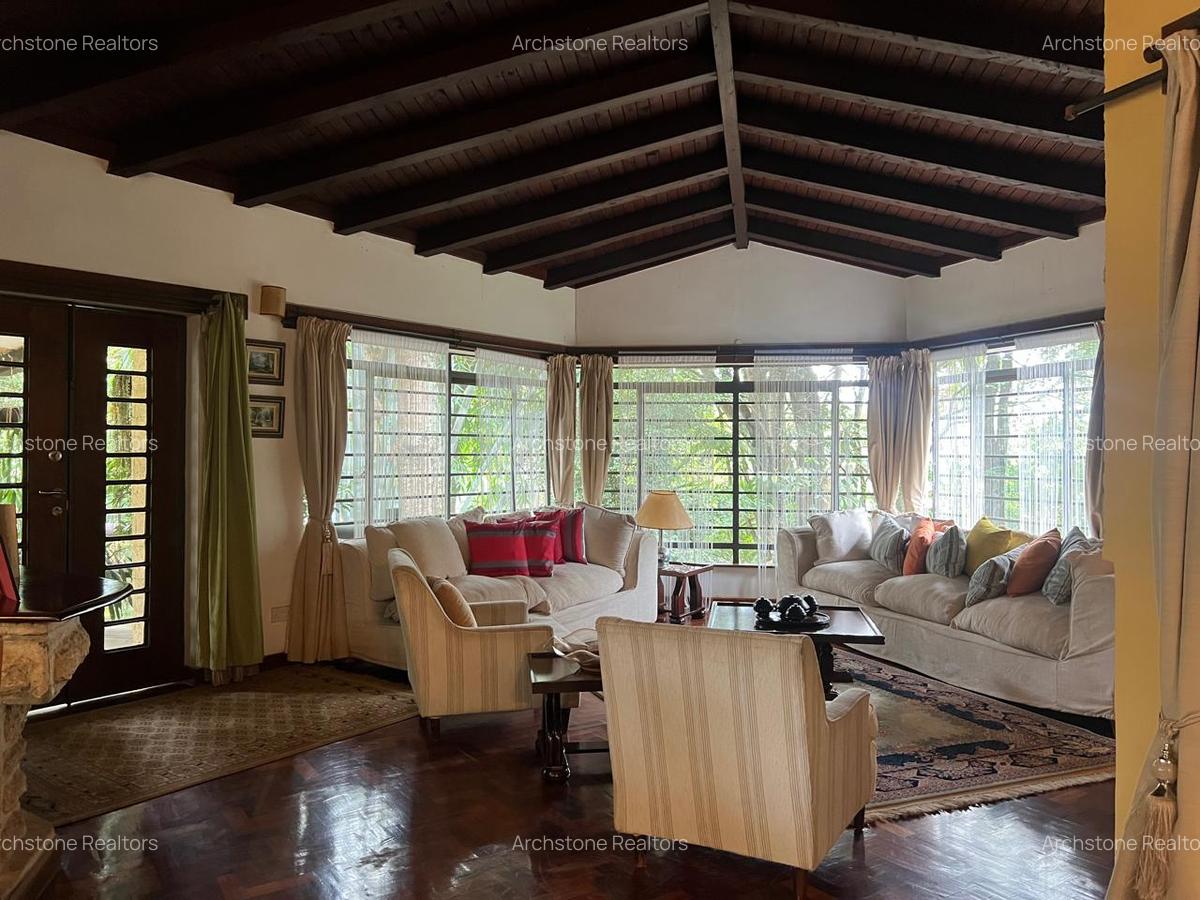 4 Bed Townhouse with En Suite in Kitisuru - 14