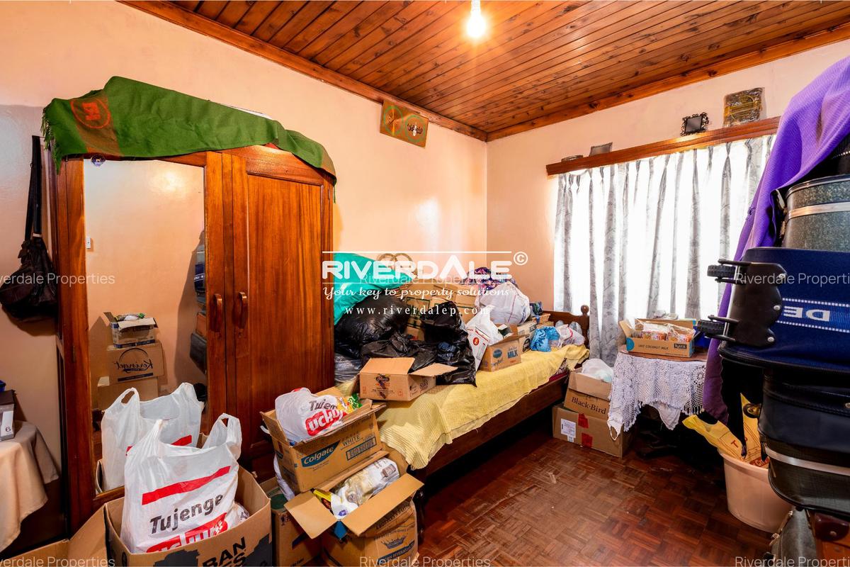 5 Bed Townhouse with En Suite in South B - 5