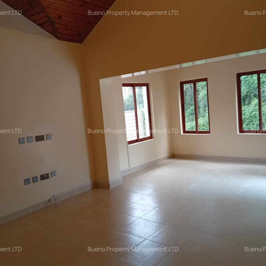 5 Bed House with En Suite in Kitisuru - 4