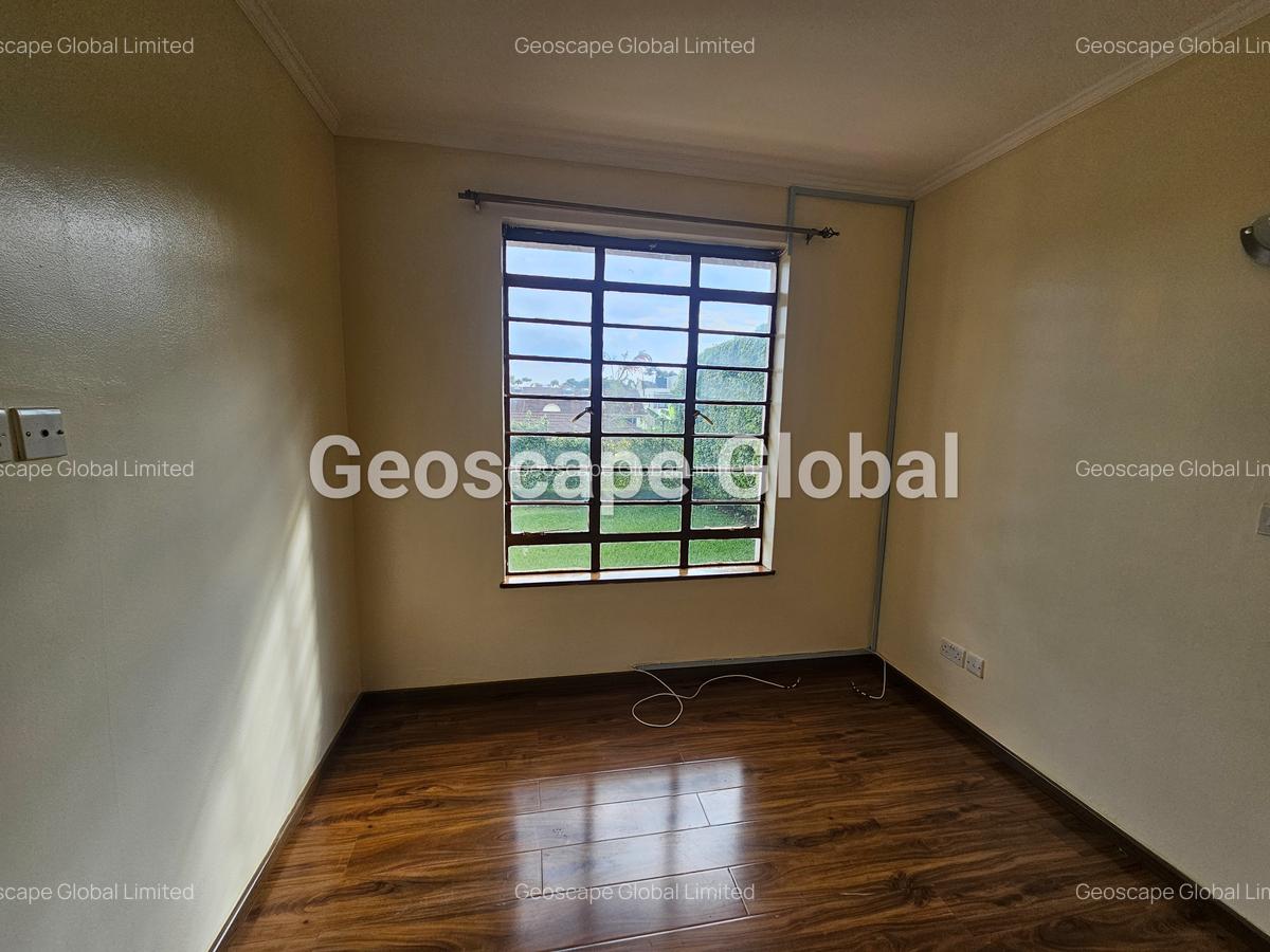 4 Bed House with En Suite in Runda - 15