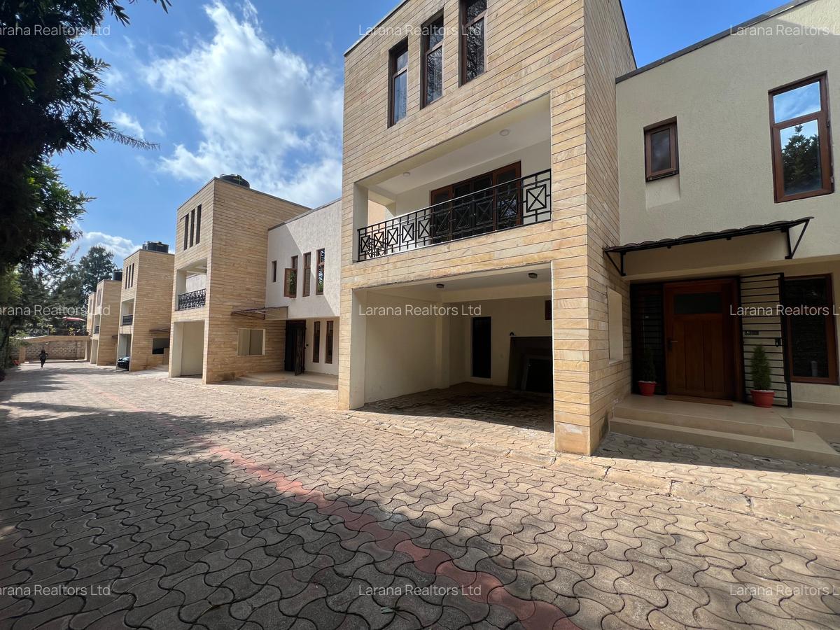 5 Bed Townhouse with En Suite at Convent Dr - 20