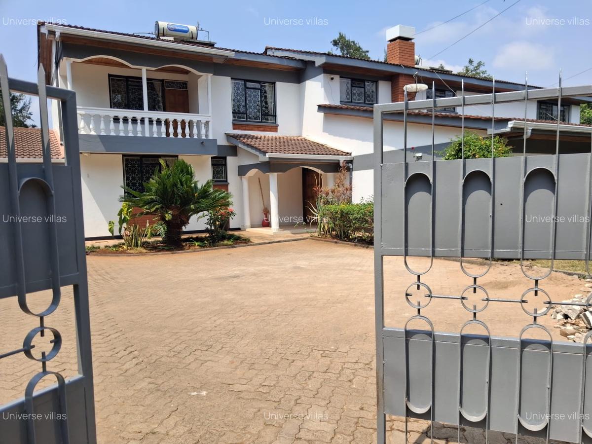 5 Bed Townhouse with En Suite at Karen - 16