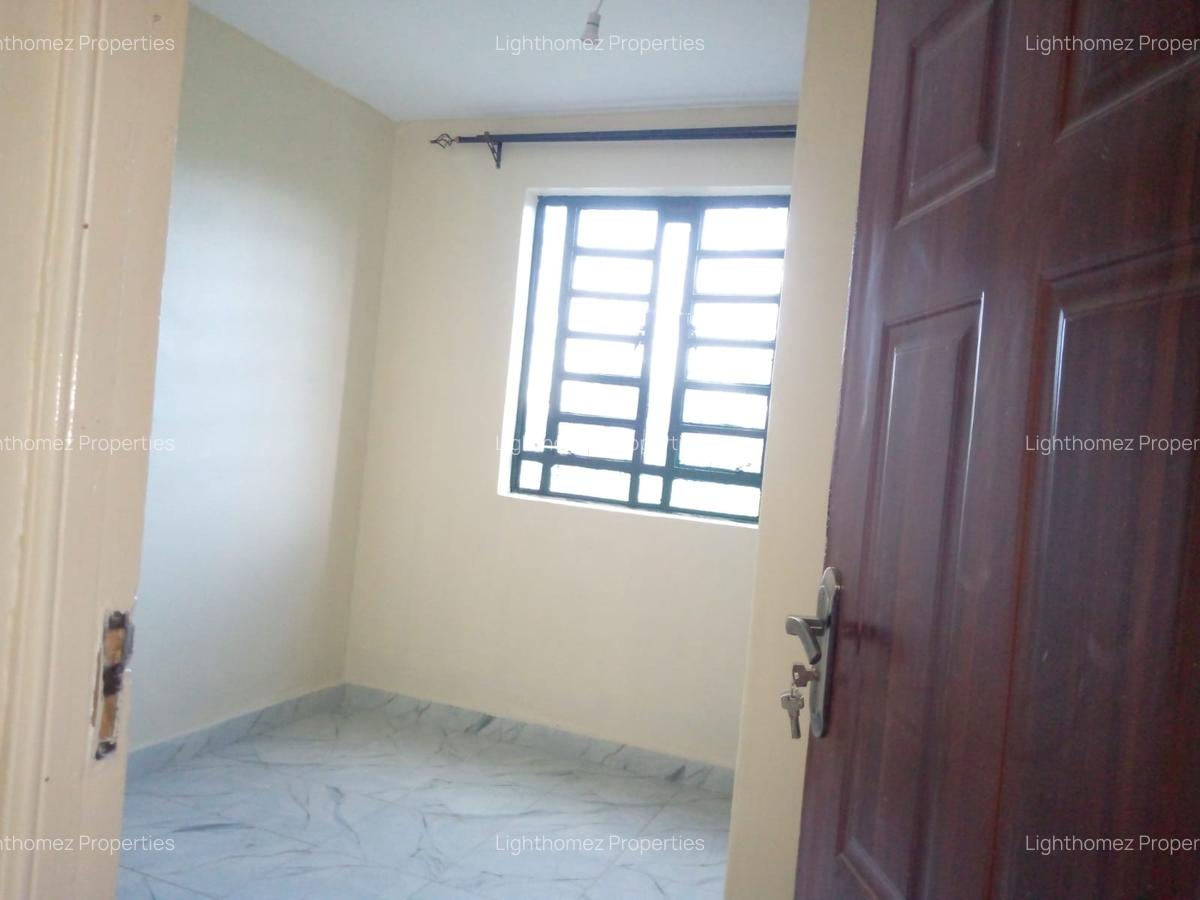 2 Bed Apartment with En Suite at Kangemi - 7