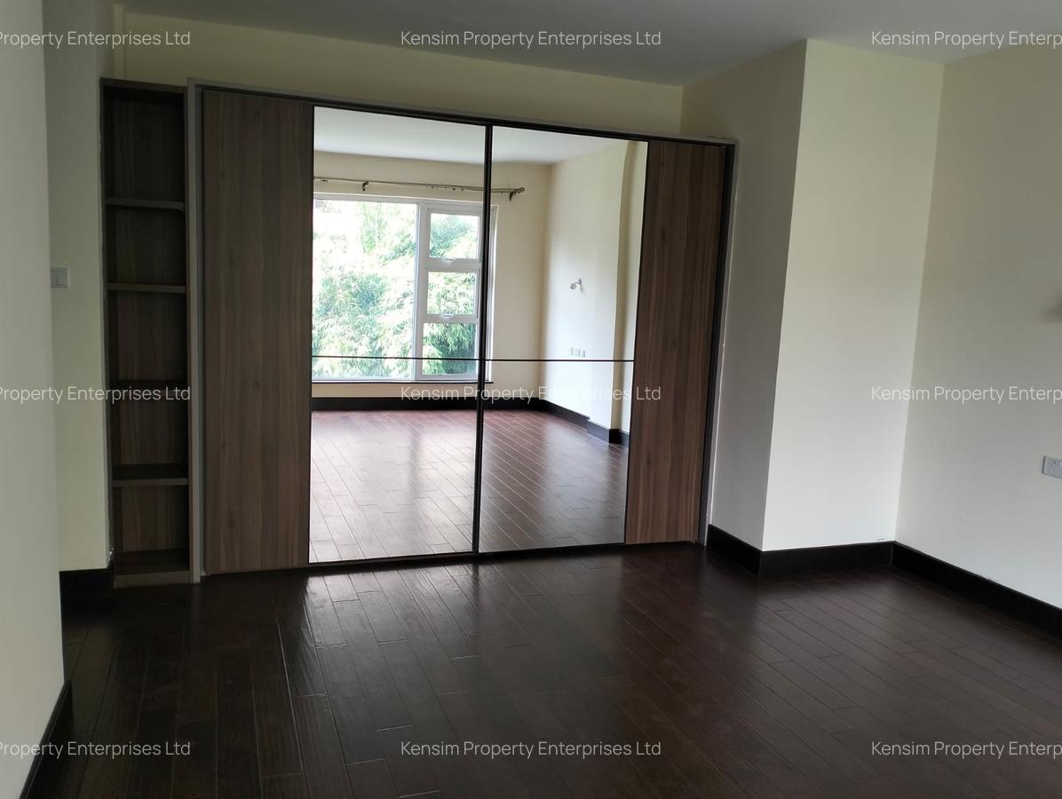 4 Bed Apartment with En Suite in General Mathenge - 12