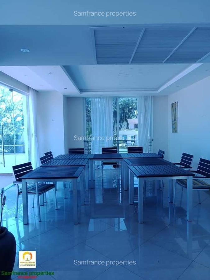 Serviced 3 Bed Apartment with En Suite at Kilua - 2