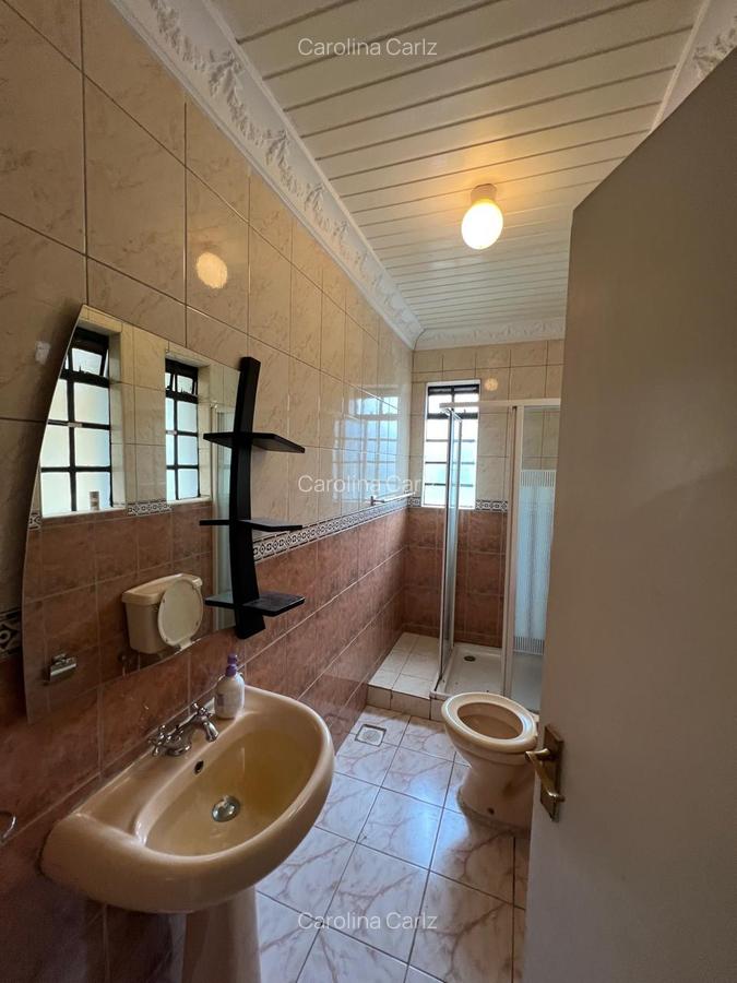 5 Bed House with En Suite in Loresho - 7