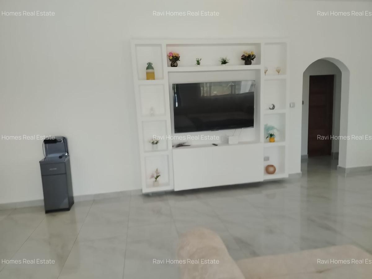 3 Bed Villa with En Suite in Diani - 15