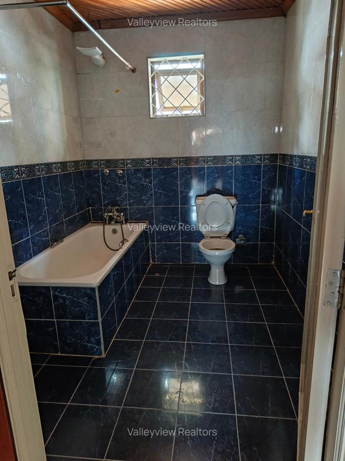 4 Bed Townhouse with En Suite at Kileleshwa - 4