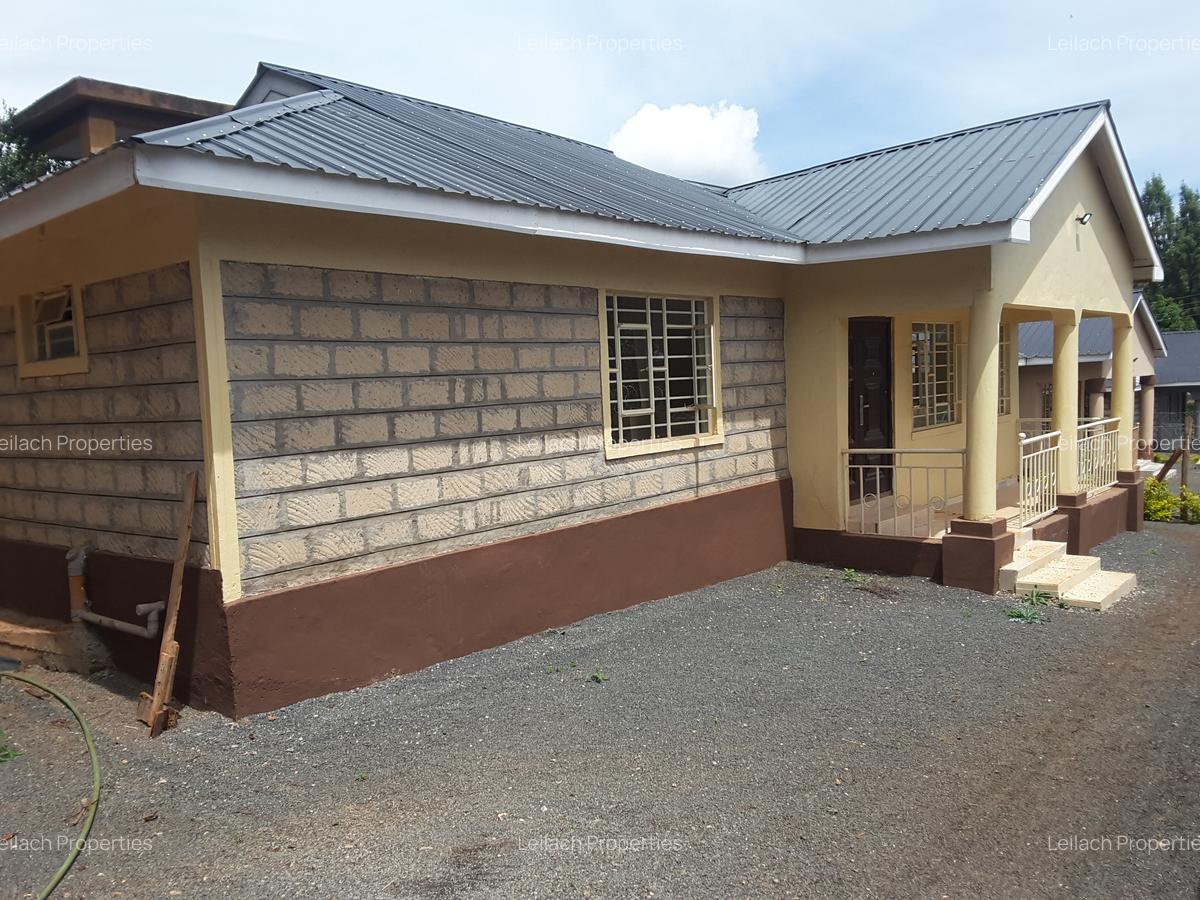 4 Bed House with En Suite in Ngong - 1