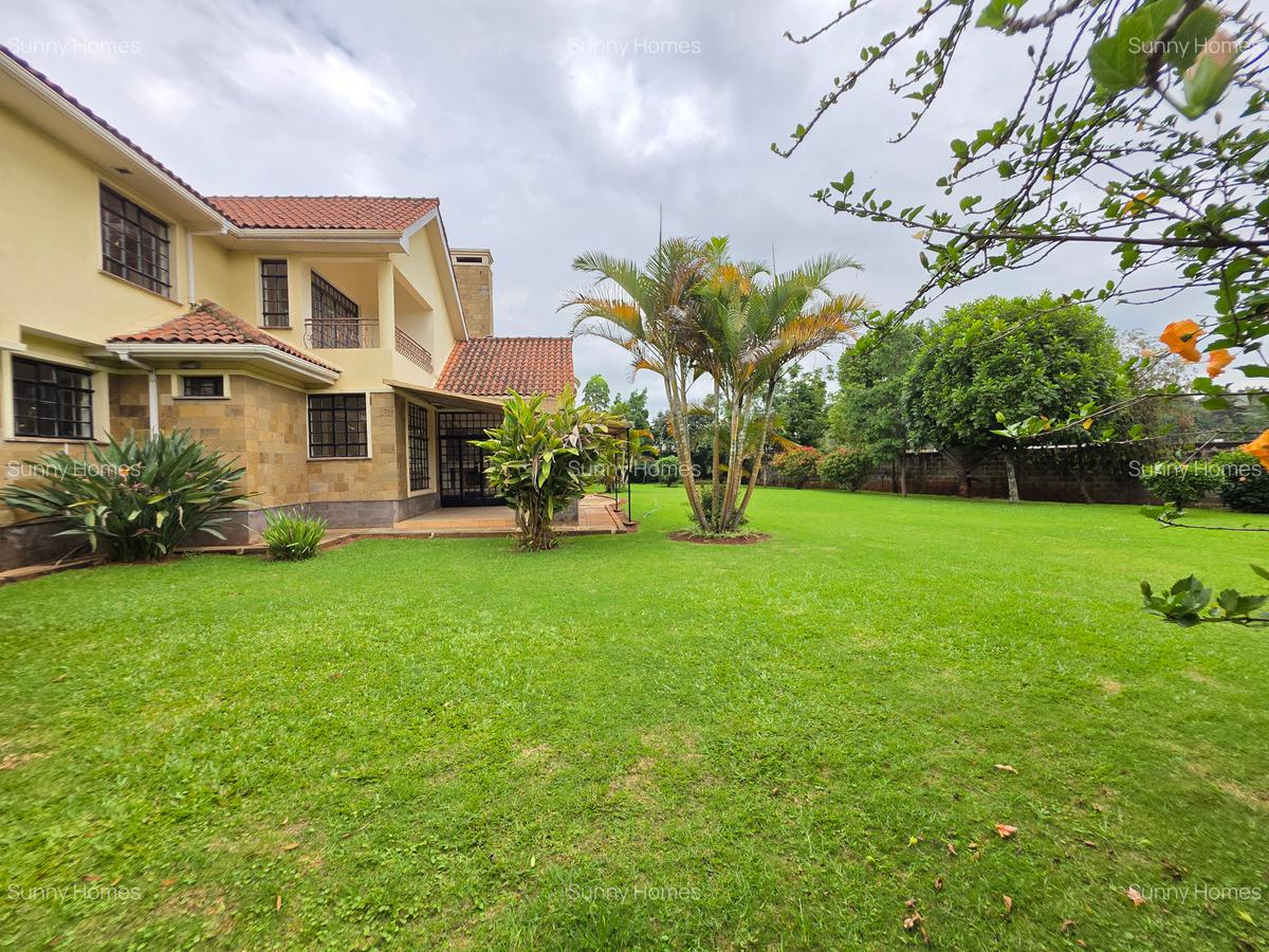 5 Bed Townhouse with En Suite at Karen Miotoni - 3