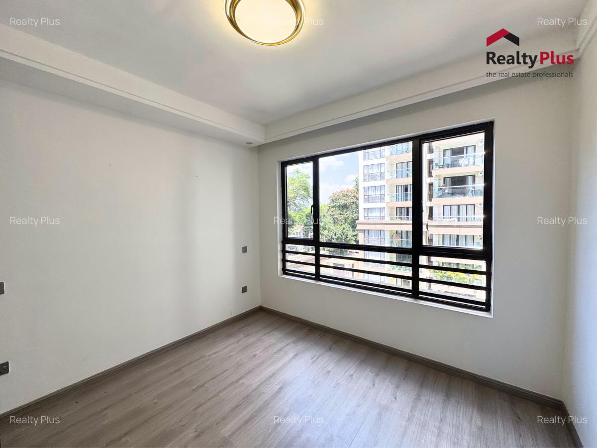 2 Bed Apartment with En Suite at Riverside Drive - 2