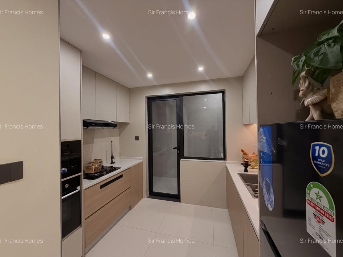 Serviced 1 Bed Apartment with En Suite at Westlands - 5