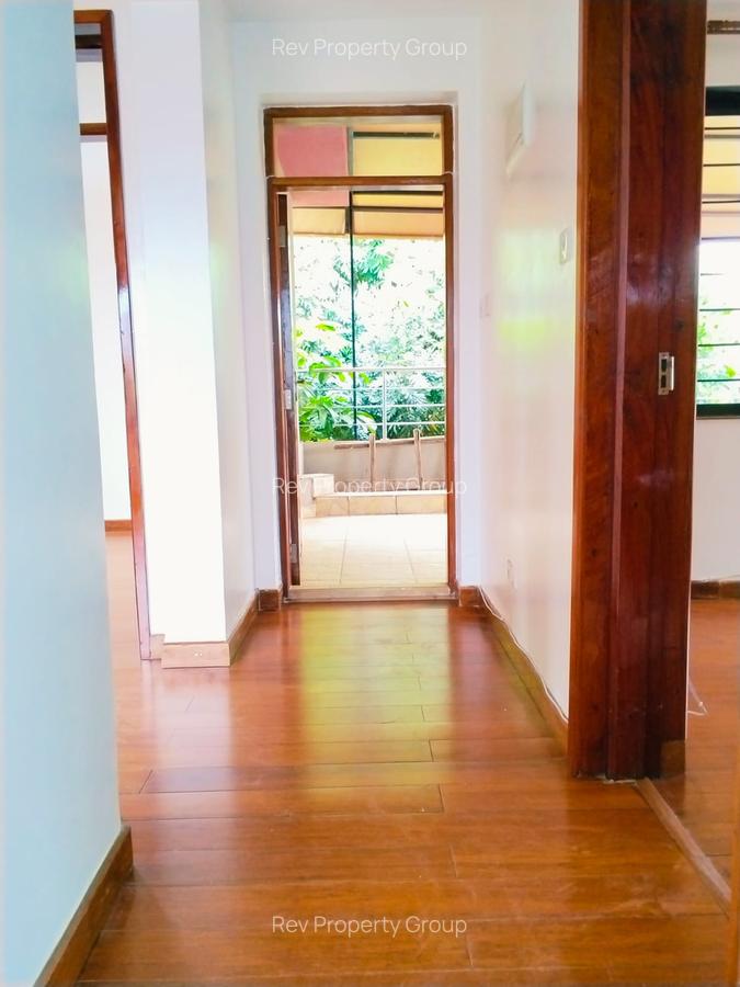 5 Bed Villa with En Suite in Lavington - 15