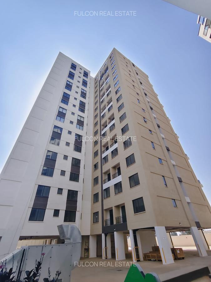 2 Bed Apartment with En Suite in Garden Estate - 1