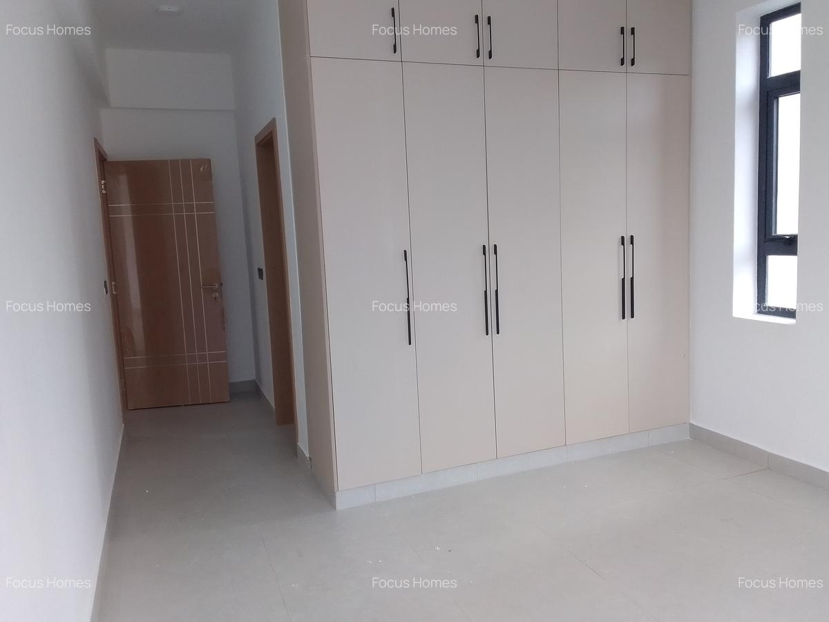 3 Bed Apartment with En Suite in Westlands Area - 2