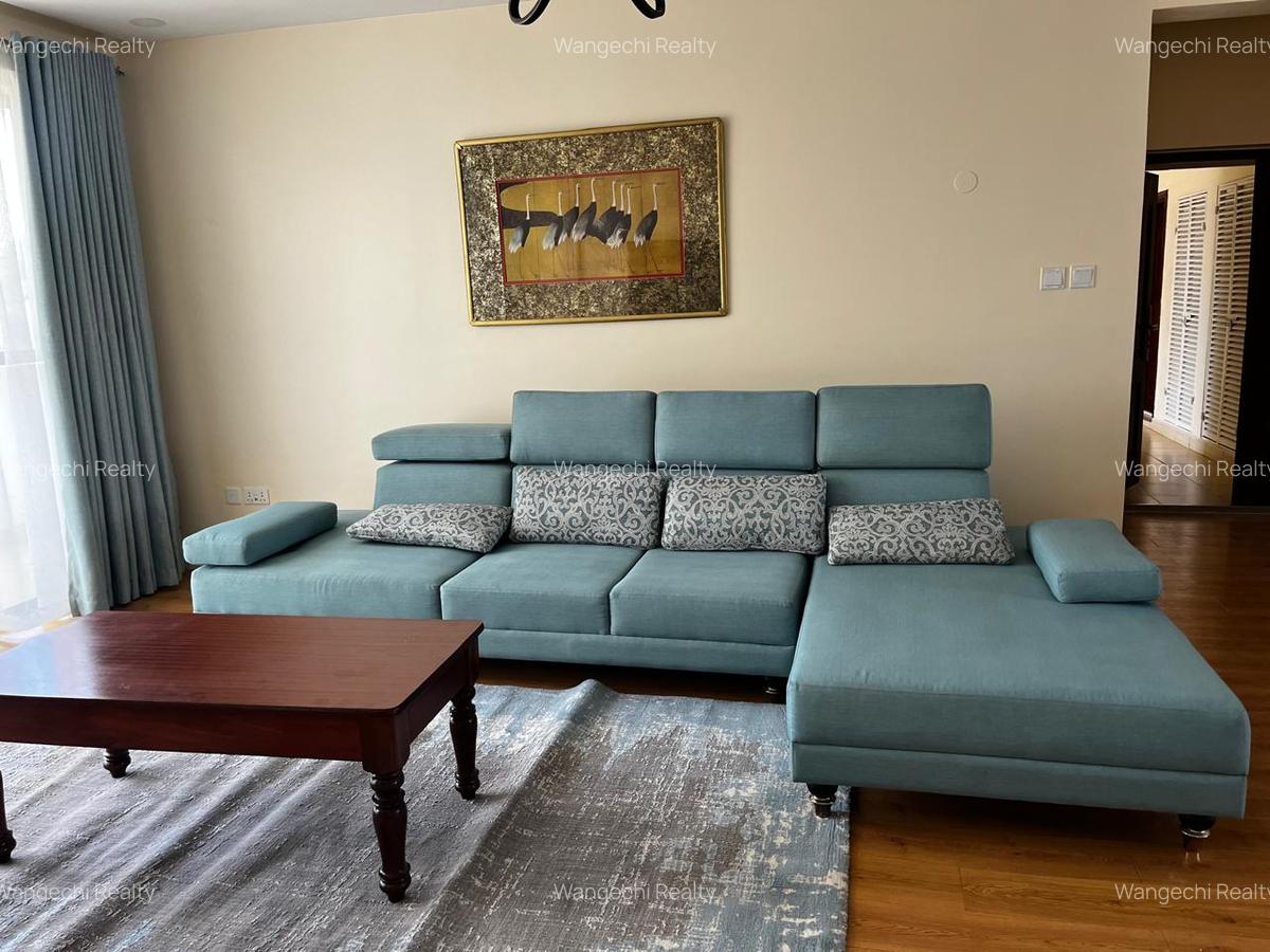 Serviced 3 Bed Apartment with En Suite at Brookside Drive - 2