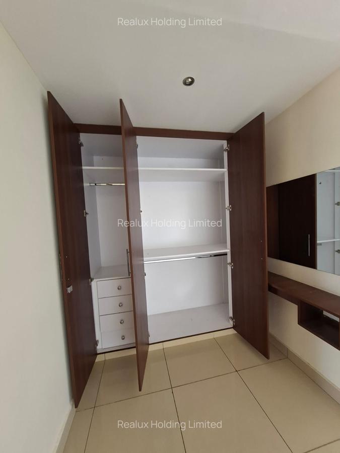 3 Bed Apartment with En Suite in Westlands Area - 9