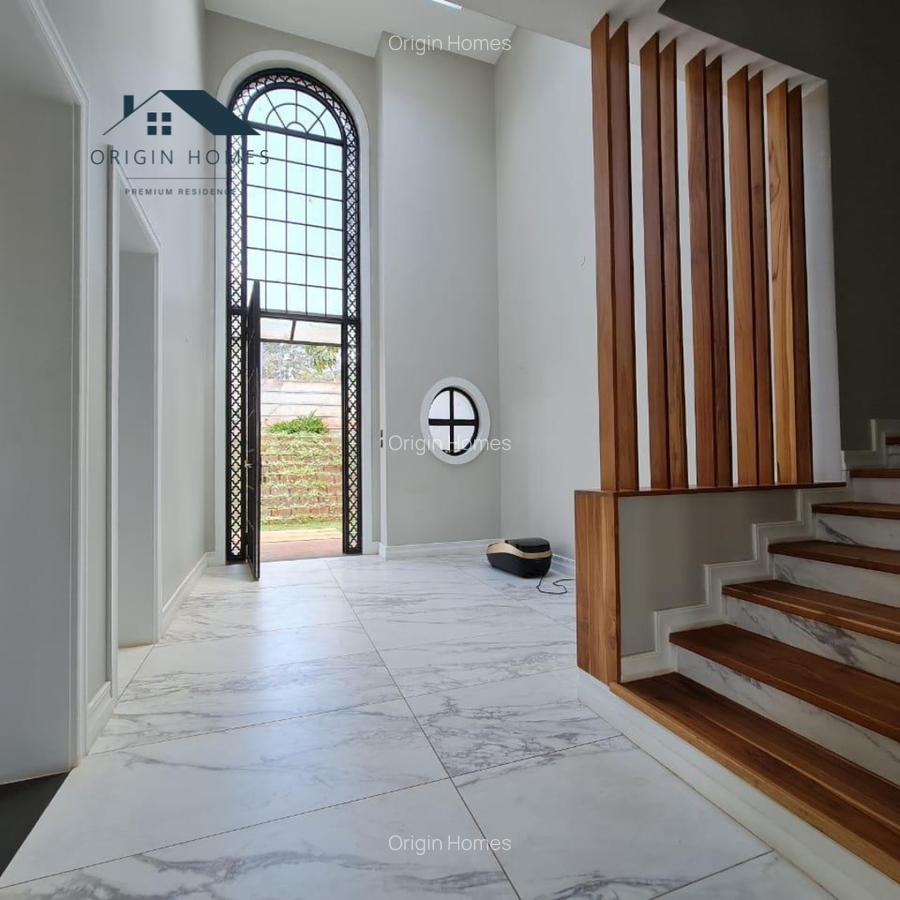 5 Bed Townhouse with En Suite at Loresho - 19
