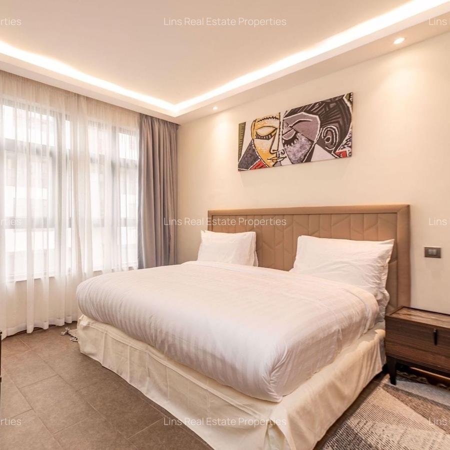 Serviced 2 Bed Apartment with En Suite in Spring Valley - 12
