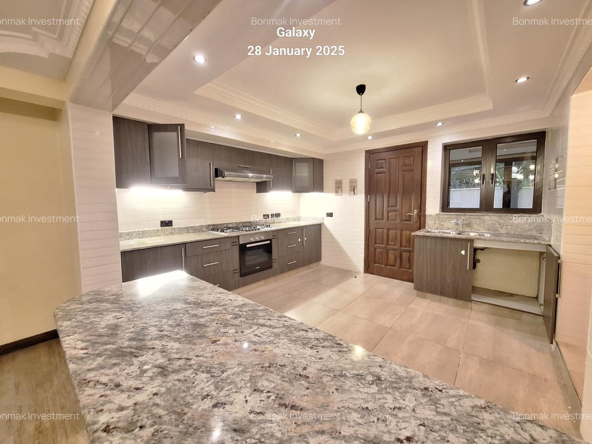 4 Bed Townhouse with En Suite at Off James Gichuru - 4