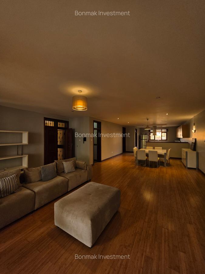 Furnished 3 Bed Apartment with En Suite at Riverside Drive - 6