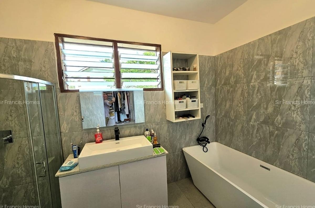 3 Bed Villa with En Suite at Galu - 3