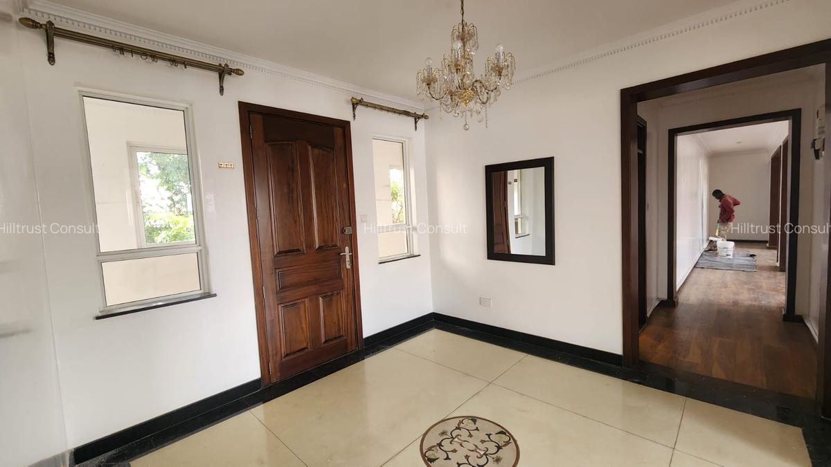 3 Bed Apartment with En Suite at Brookside Drive - 15