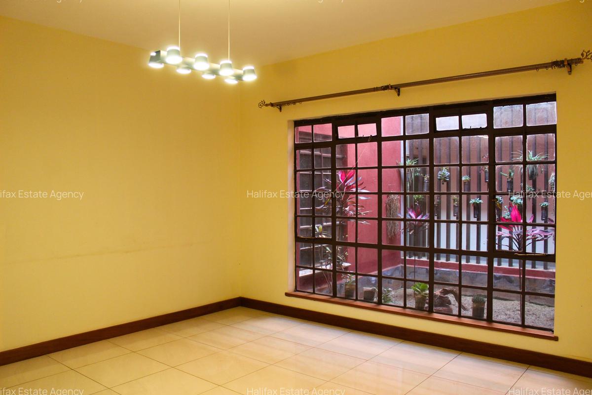 4 Bed Townhouse with En Suite in Runda - 8