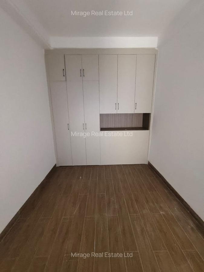 2 Bed Apartment with Swimming Pool in Kilimani - 3