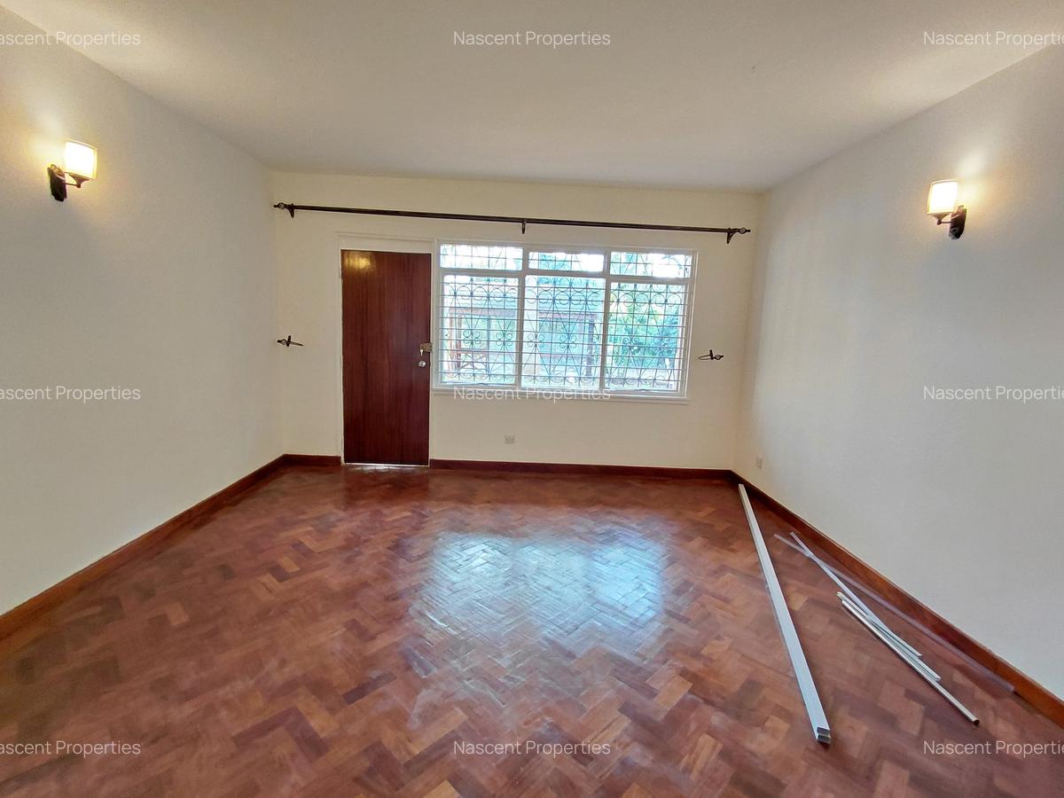 5 Bed House with En Suite in Kitisuru - 14