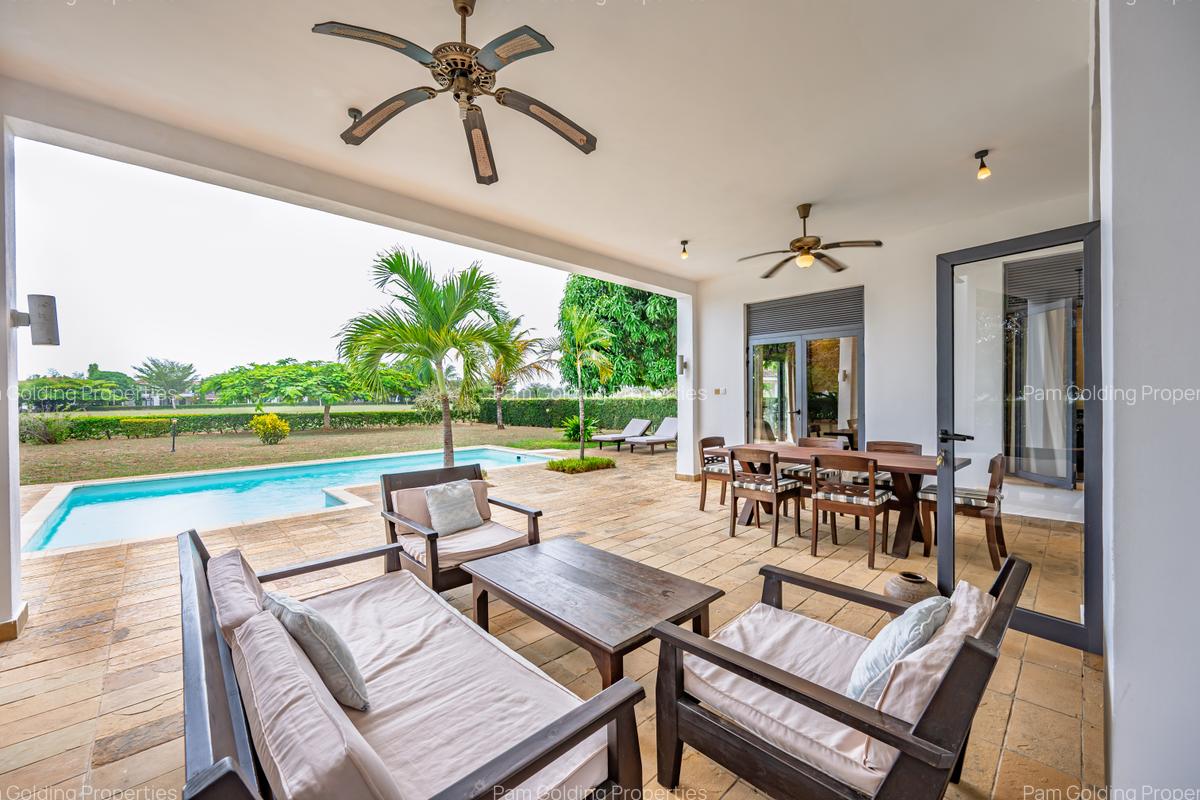 3 Bed Villa with En Suite at Mandharini - 5