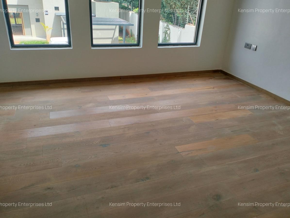 4 Bed Townhouse with En Suite in Runda - 5