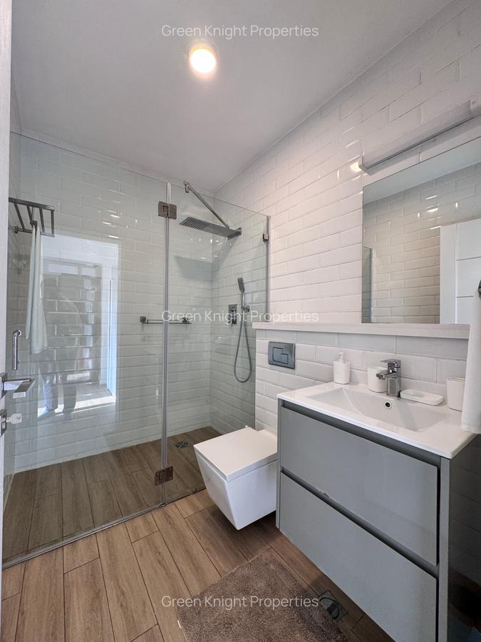 Serviced 2 Bed Apartment with En Suite in Lavington - 7