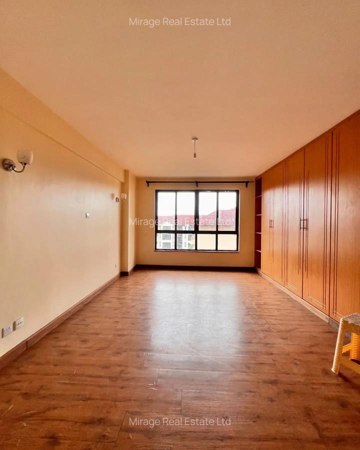 3 Bed Apartment with En Suite in Kilimani - 13