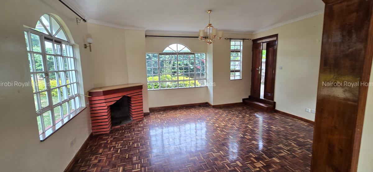 4 Bed Townhouse with En Suite at Lavington Road - 12