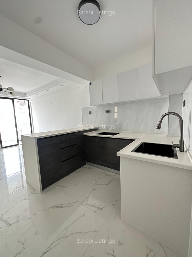 1 Bed Apartment with En Suite in Kilimani - 2