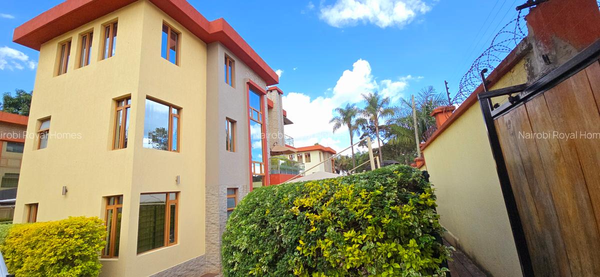 5 Bed Townhouse with En Suite at Mzima Springs - 2