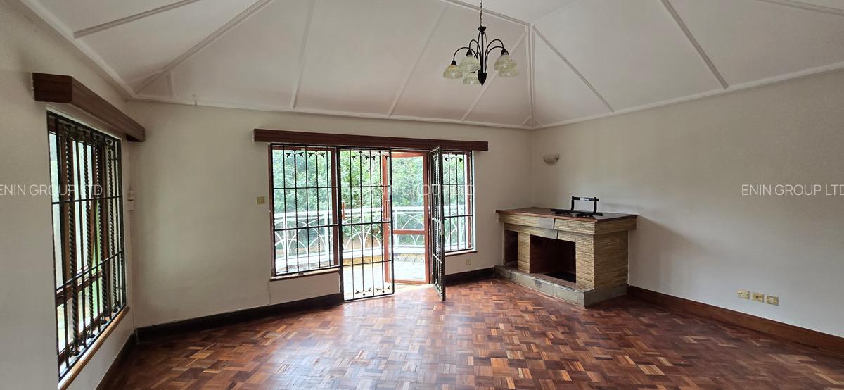 5 Bed Townhouse with En Suite at Runda - 11