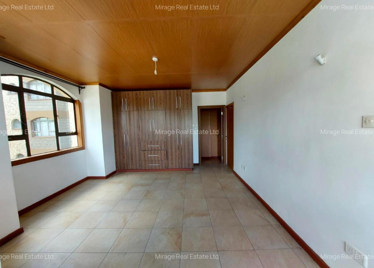 3 Bed Apartment with Borehole in Kileleshwa - 11