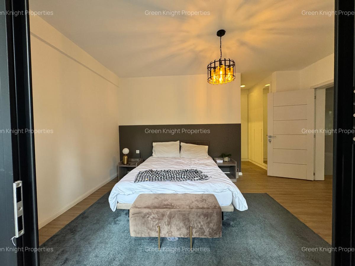Serviced 2 Bed Apartment with En Suite in Lavington - 4