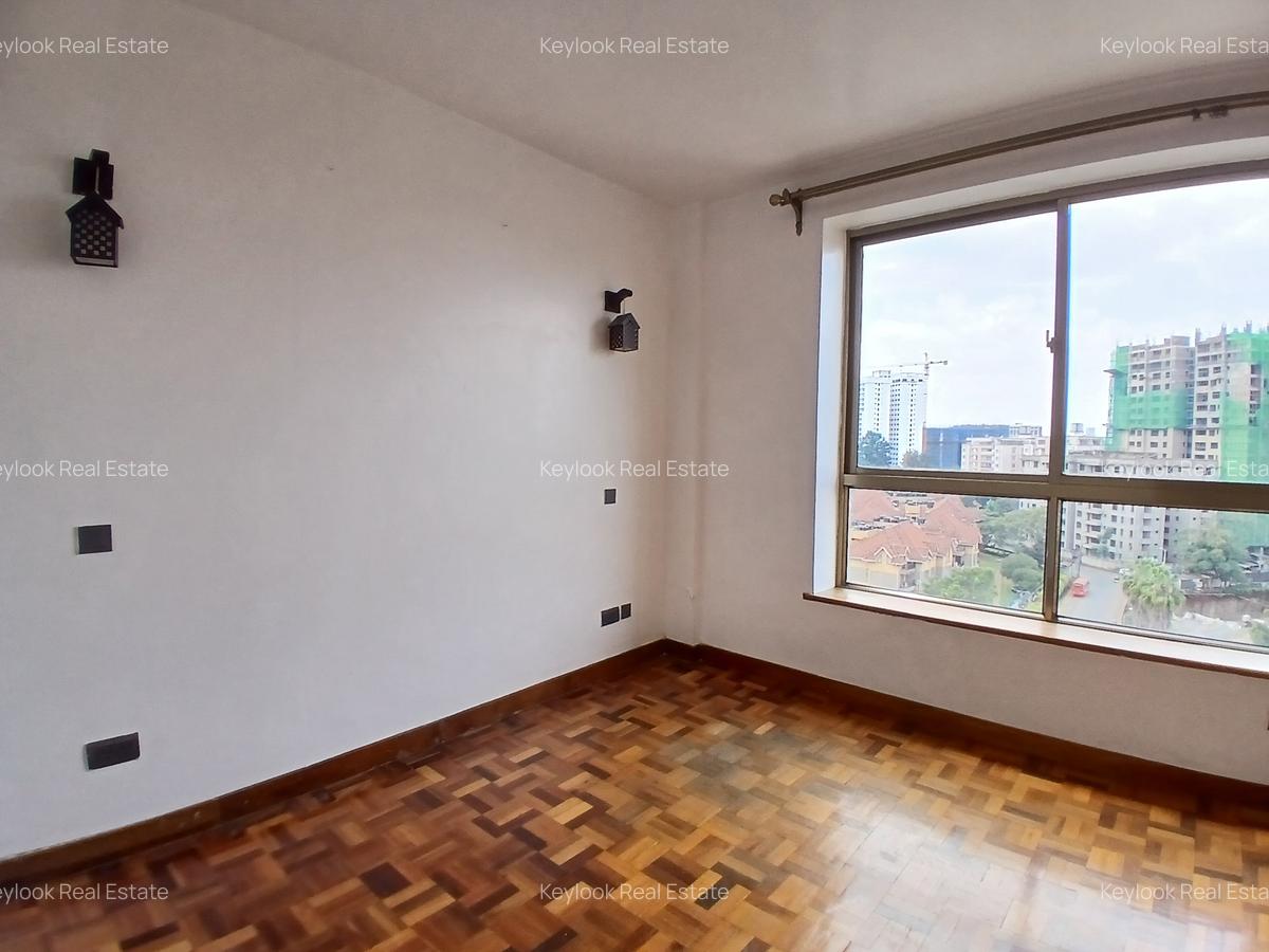3 Bed Apartment with En Suite at Kileleshwa - 6