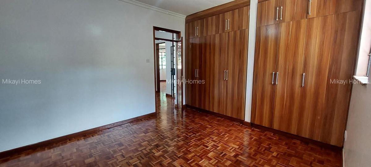 4 Bed House with En Suite at Miotoni Road - 16
