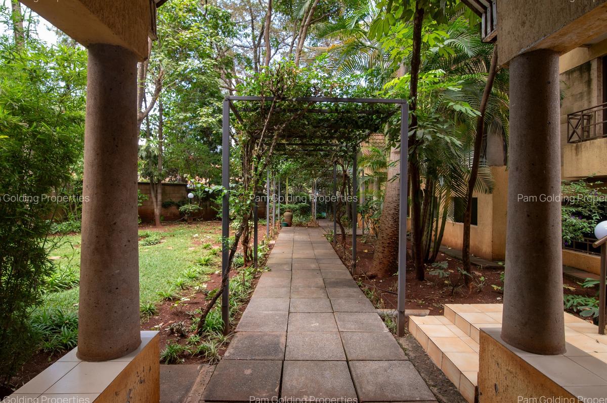 3 Bed Apartment with En Suite at Westlands Avenue - 2
