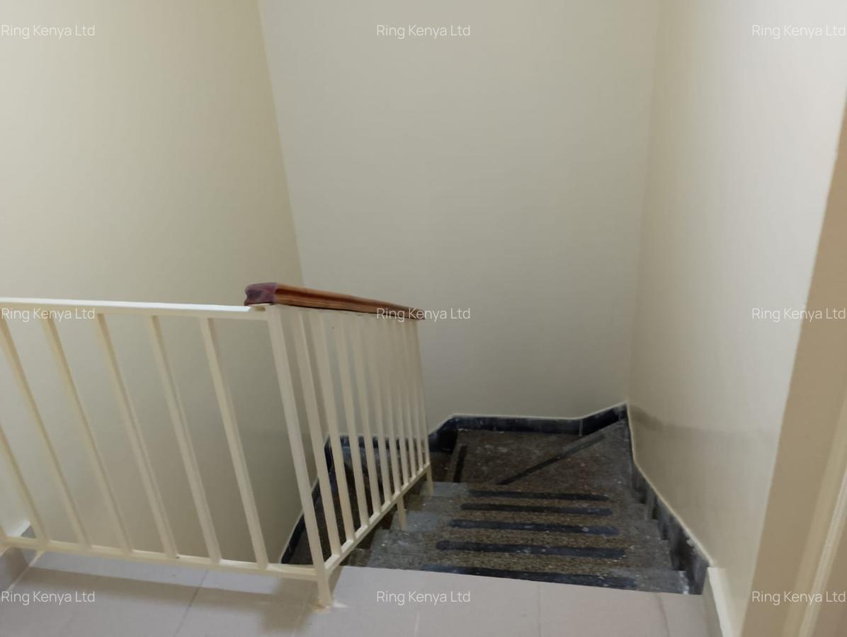 4 Bed House with Staff Quarters in Nairobi West - 8